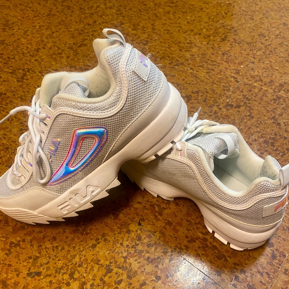 Fila Disruptor 2 shoes white! Size 7!